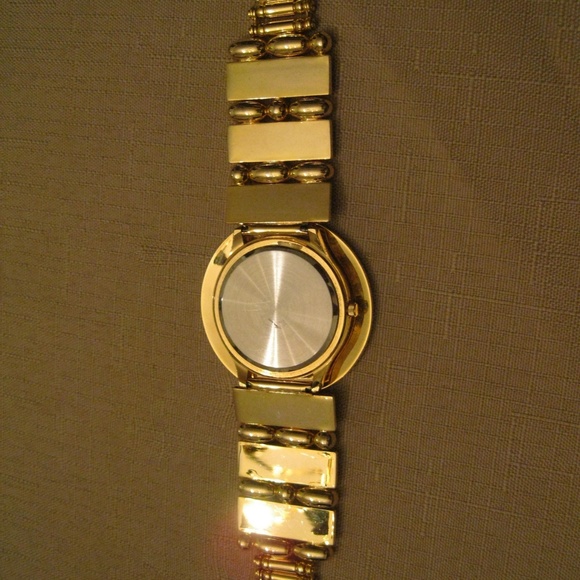 BONETTO Watch Wide Gold Tone BRACELET Watchband - Picture 6 of 8